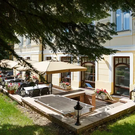 Westend Hotel