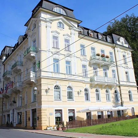 Westend Отель Марианске-Лазне